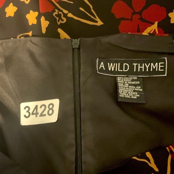 Black & red flower print‎ sheath dress size 16 - Picture 4 of 4